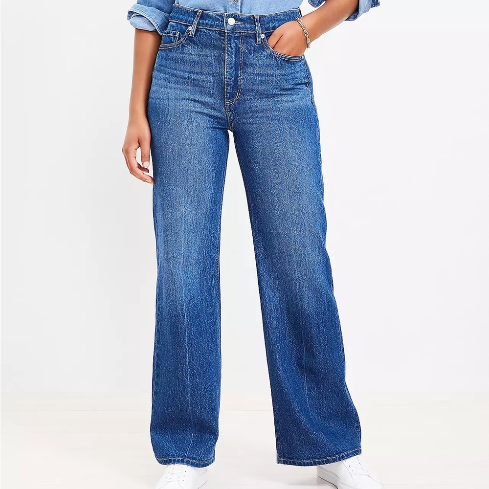 LOFT Curvy High Rise Wide Leg Petite Jeans in Vintage Dark Wash size 32 / 14